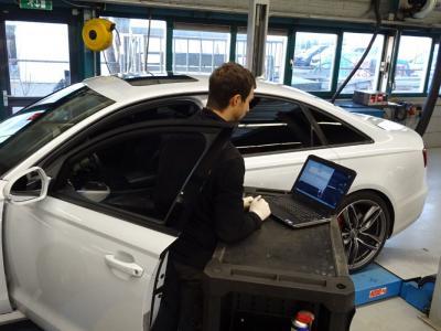 Autobedrijf J De Haas Bv Occasions Onderhoudsbeurten Versnellingsbak Laswerk Uitlaat Banden Portfolio 010